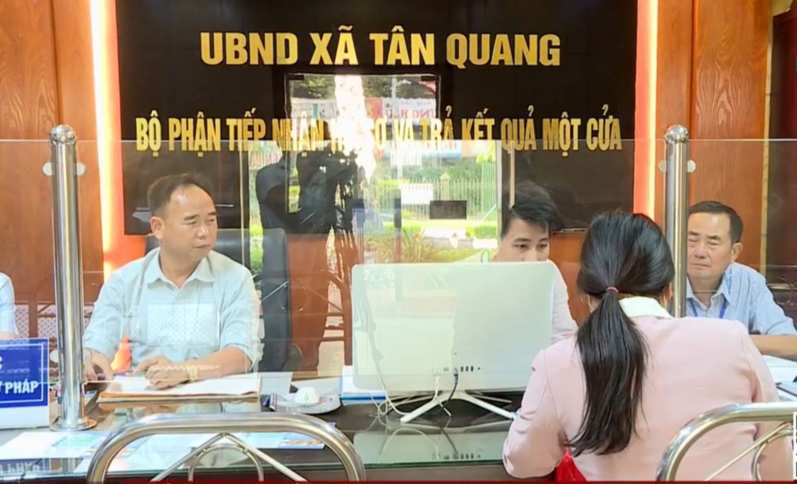 Công bố kết quả đánh giá Bộ chỉ số phục vụ người dân, doanh nghiệp trong thực hiện TTHC, cung cấp dịch vụ công tháng 9/2024